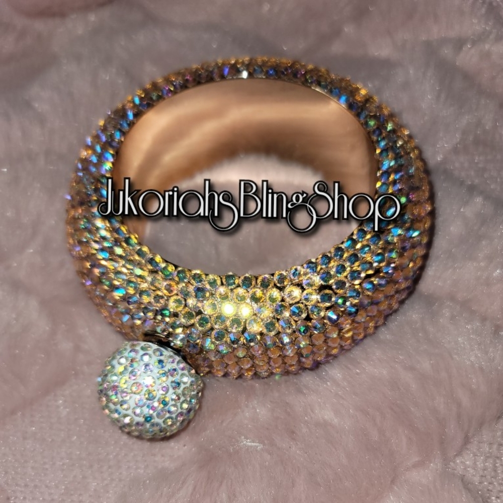 Bling wrist bracelet flask